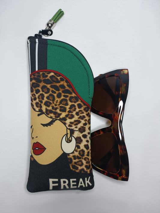 PACK FREAK FUNDA DE GAFAS + MONEDERO DE REGALO