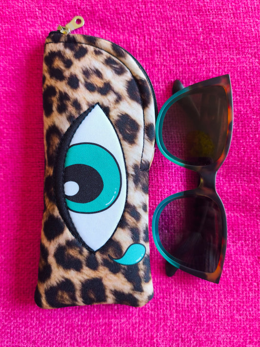 ¡NUEVO! Funda de gafas Crybaby Leopard
